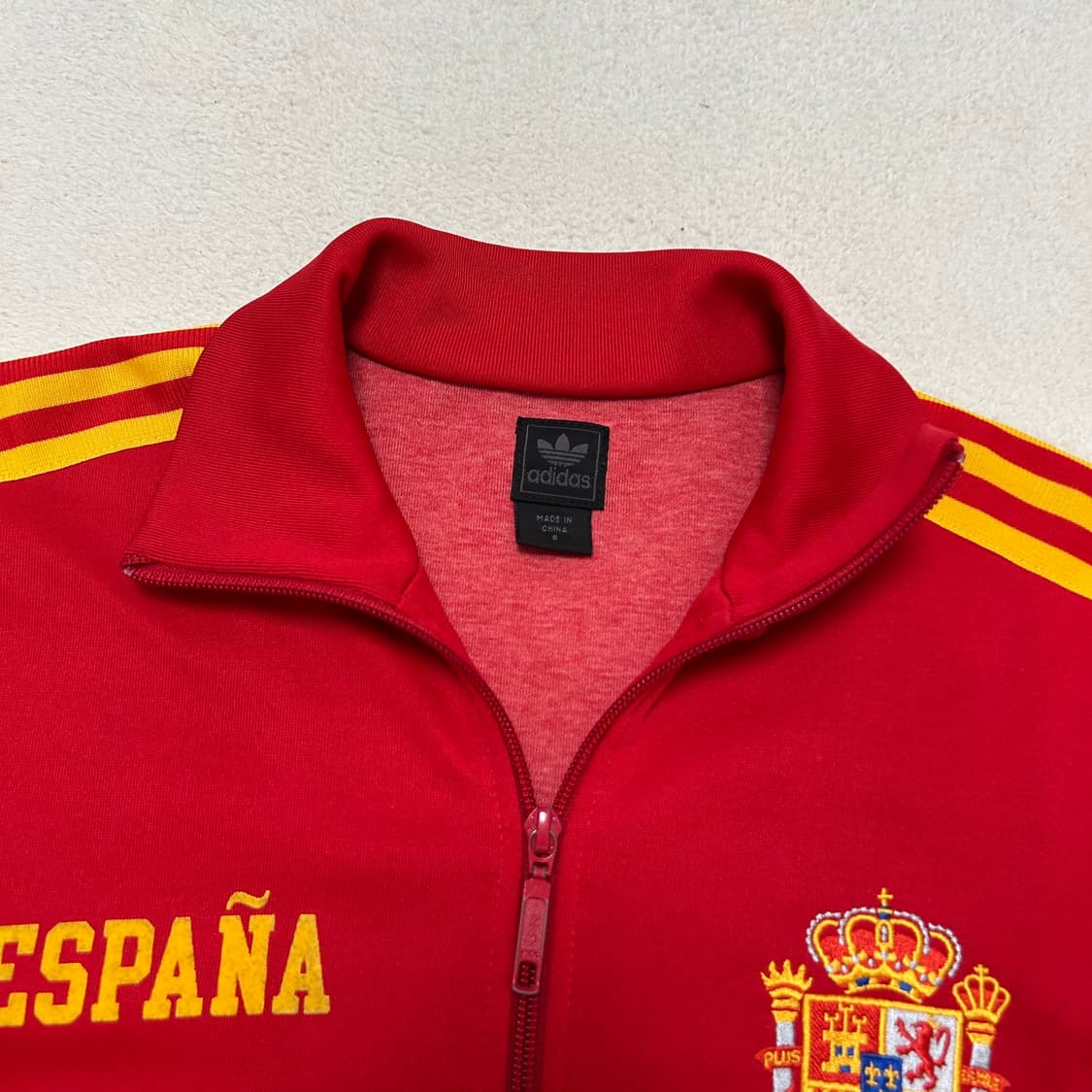 Adidas red Spain jersey 상품이미지7