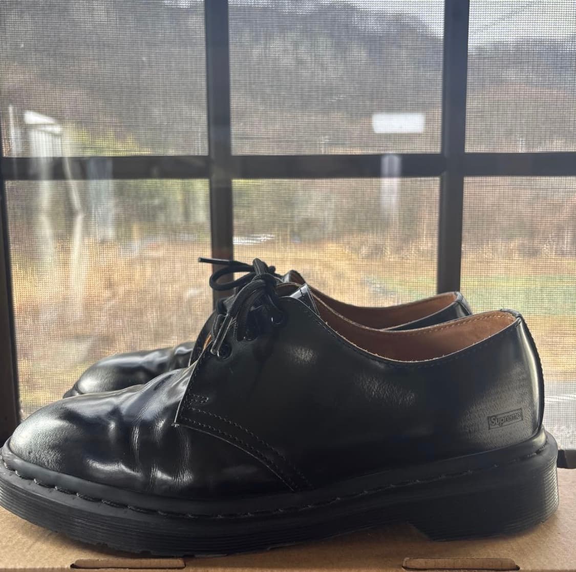 닥터마틴 x 슈프림 1461 그레이 실버 황금사이즈 상품이미지3