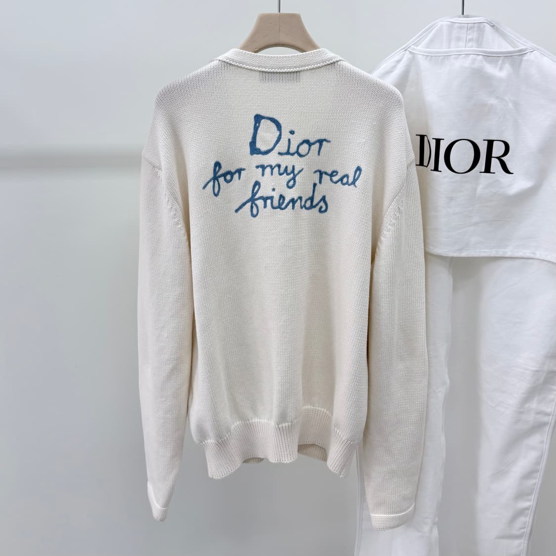 [S+급/M] 디올 X 힐튼 넬 코튼 자수 블렌드 가디건 화이트 상품이미지5