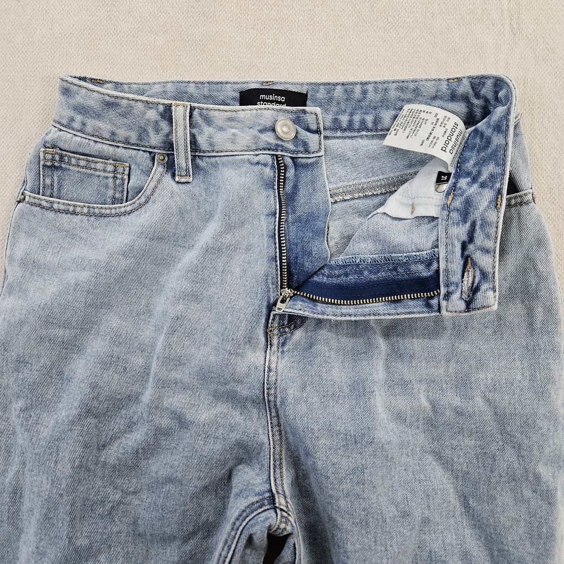 [27] 무신사 여성 라이트인디고 스트레이트핏 데님 팬츠 0116Y1 상품이미지2