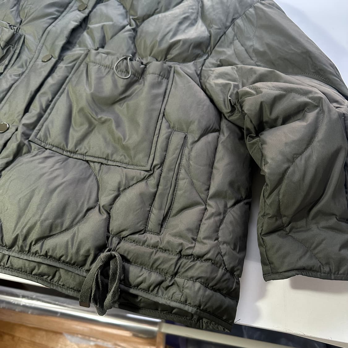 우먼L-XL 라피아프 딥브라운 오버핏 덕다운패딩 상품이미지2