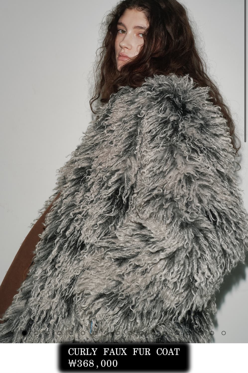 seo 에스이오 컬리 퍼 코트 상품이미지2