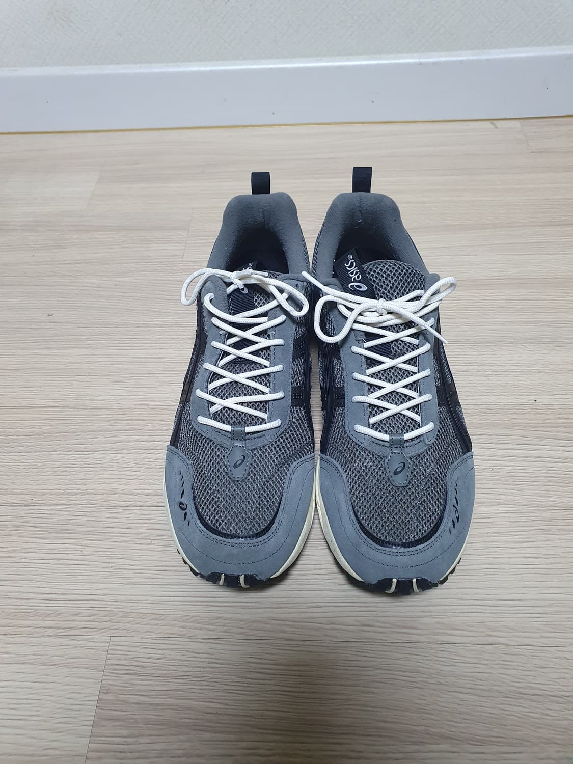 아식스 젤 1090 v2 오이스터 그레이 305 상품이미지3