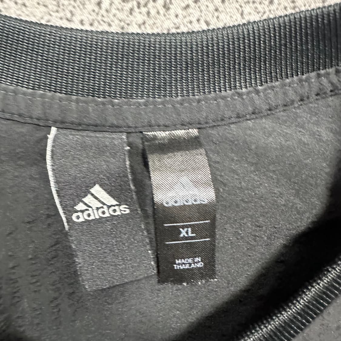 ✨ (바배) 아디다스 웜업 블랙 반팔티 상품이미지4