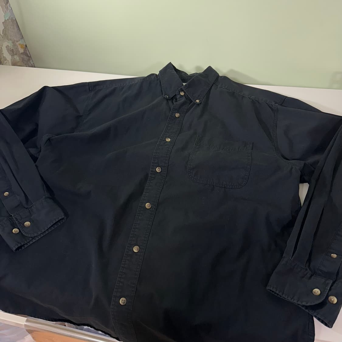 M 100 칼하트 블랙 오버핏 원포켓 논로고 셔츠 남방 상품이미지3
