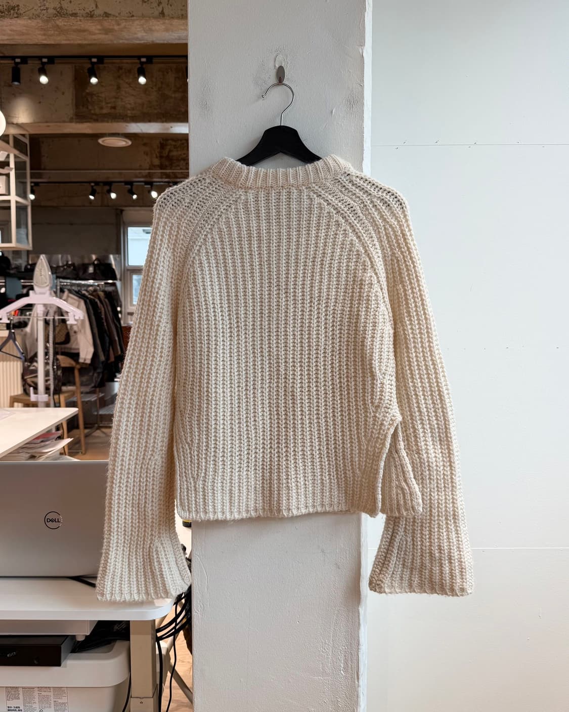 마쥬 아이보리 알파카울 라운드 니트  상품이미지7