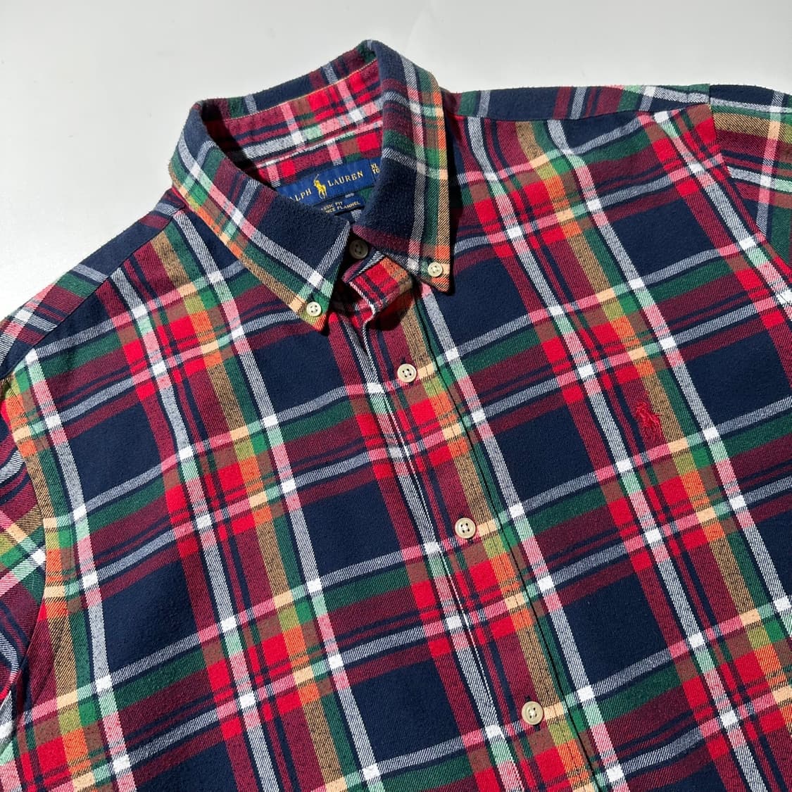 폴로 랄프로렌 클래식핏 퍼포먼스 플란넬 체크 셔츠 상품이미지3
