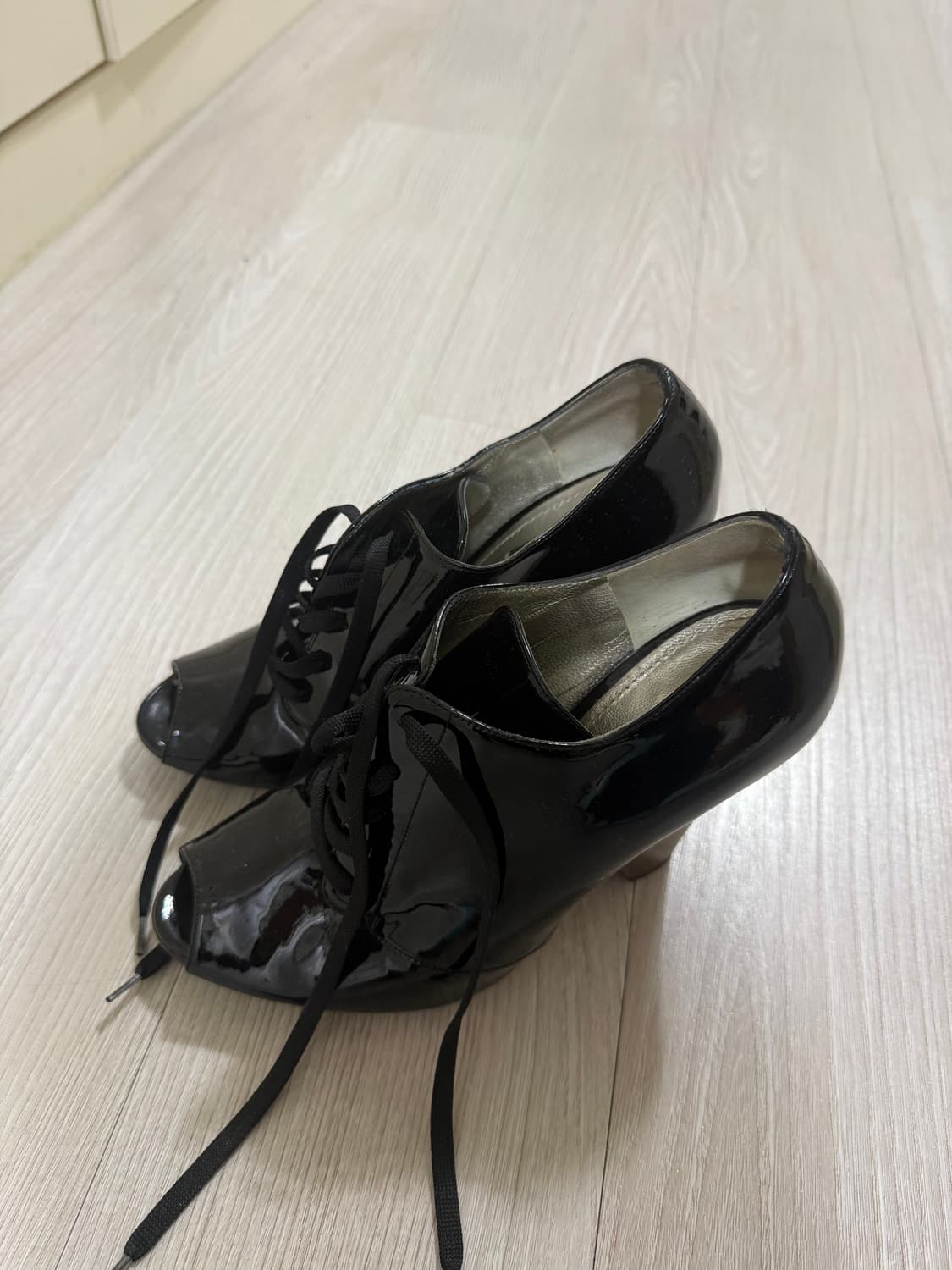 돌체앤가바나 힐 상품이미지2