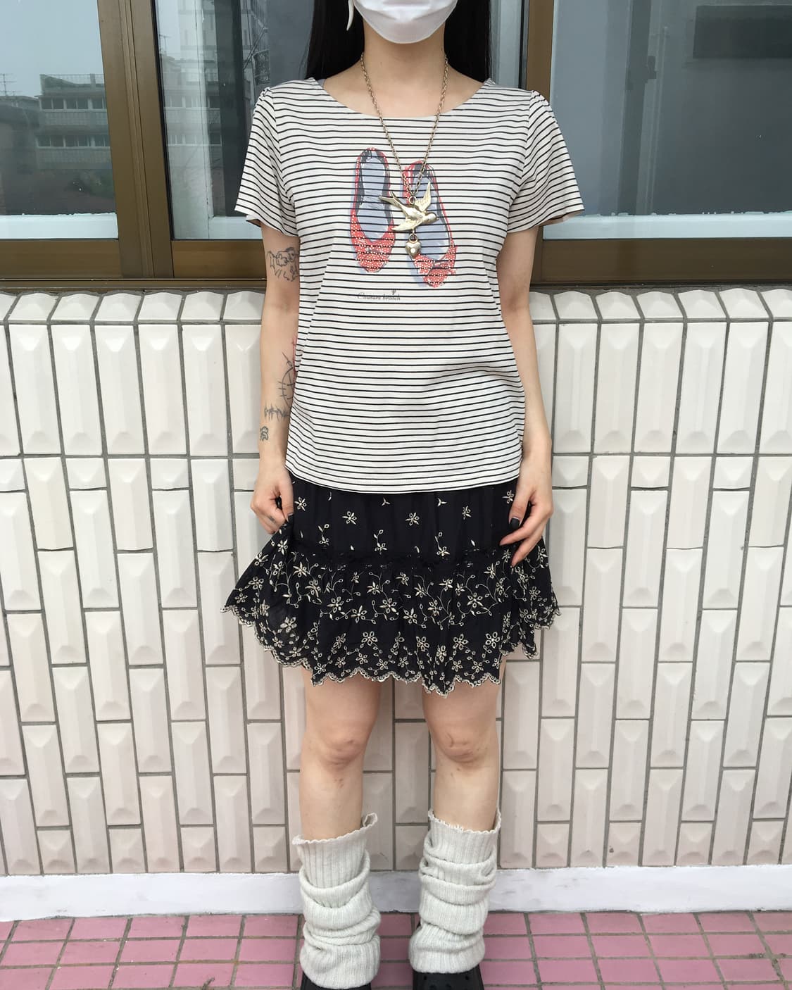 Shoe printing stripe pattern t shirt 상품이미지1