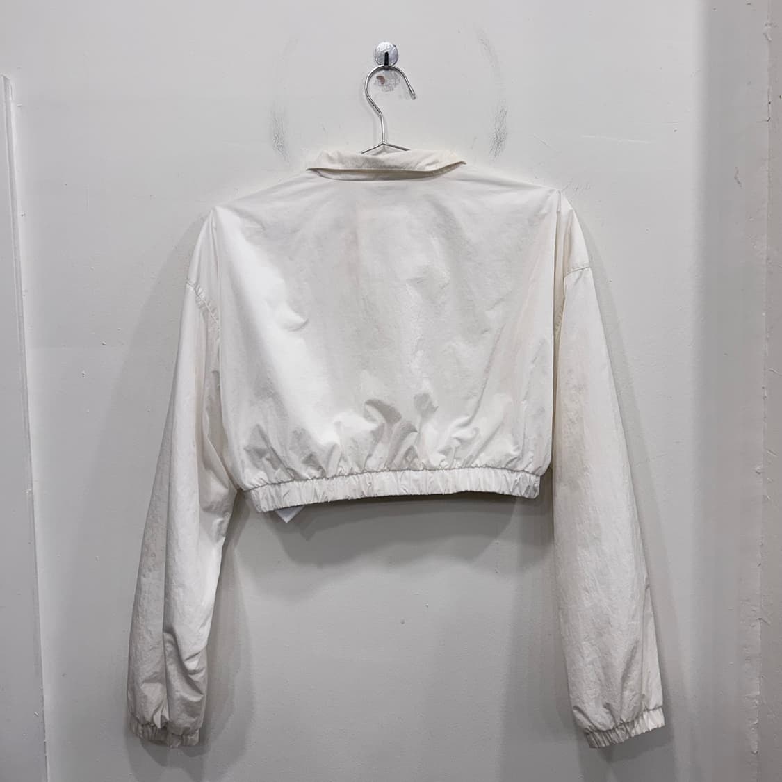 타미 진스 와펜로고 하이넥 크롭 바람막이 상품이미지5