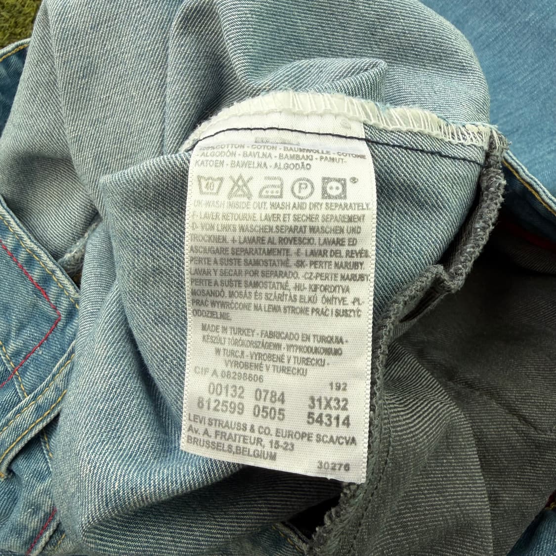 유럽판 리바이스 엔지니어드 진 신치백 상품이미지6