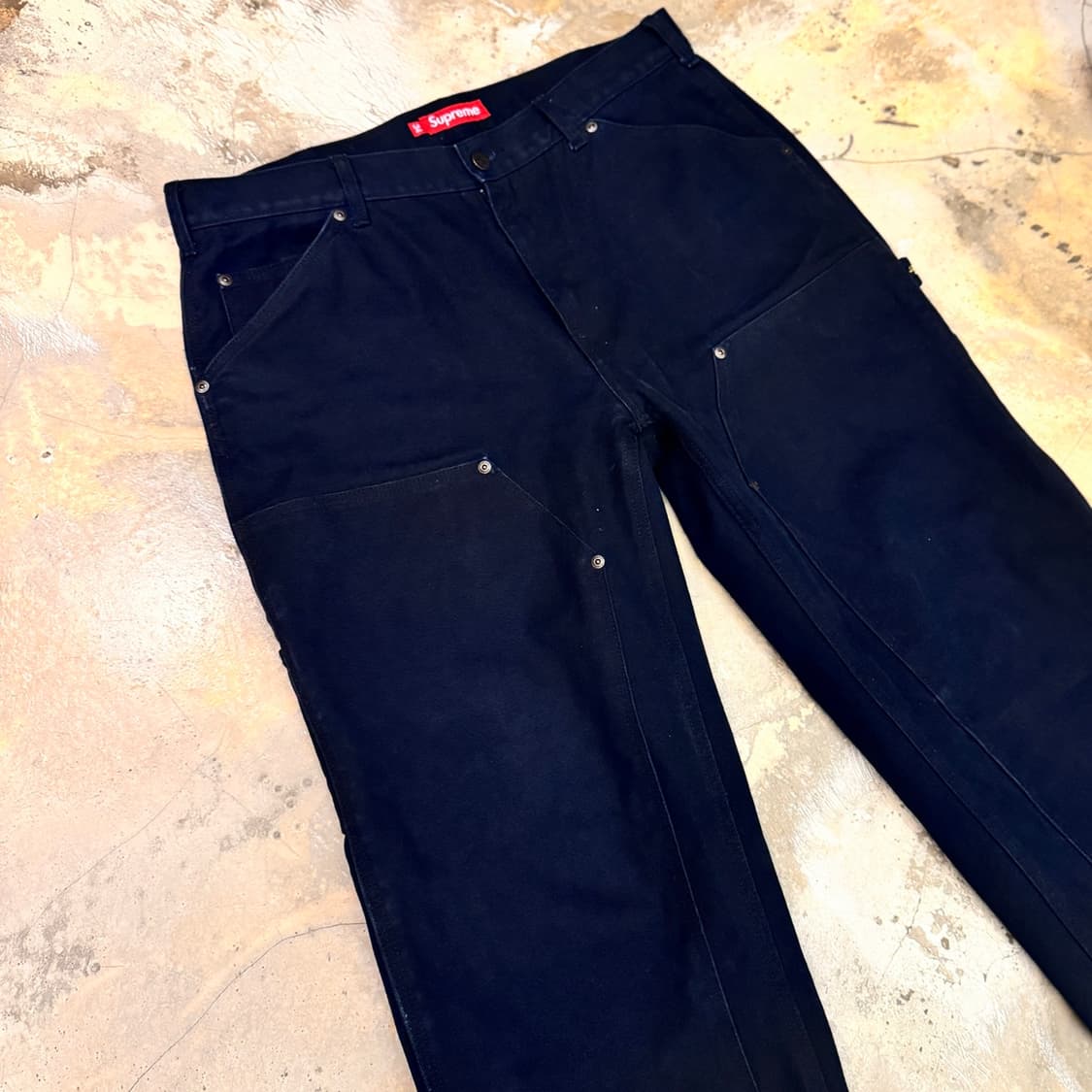 슈프림 더블니 페인터 팬츠 블랙 - 24SS 상품이미지5