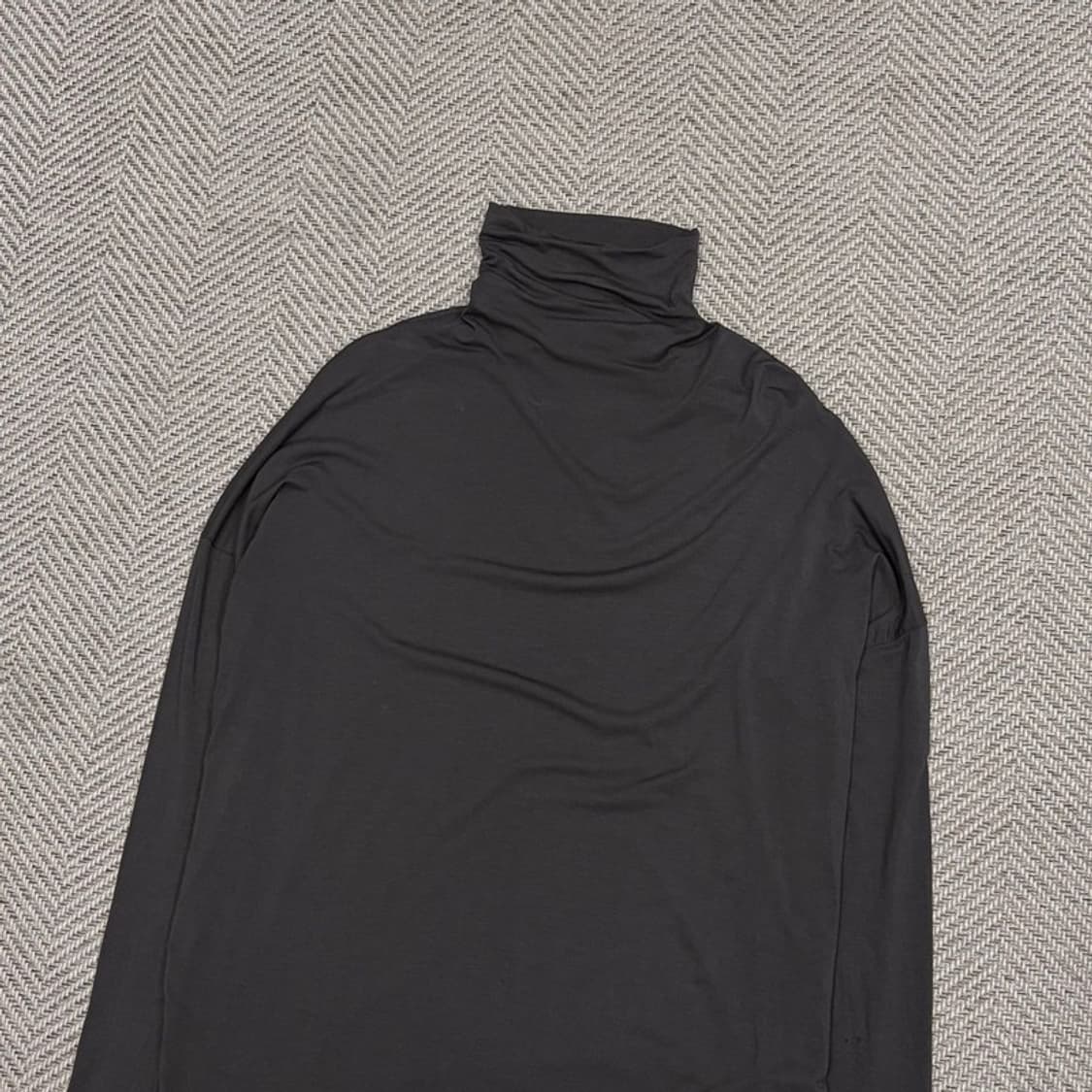 빈스 터틀넥 티셔츠 v1109 상품이미지3