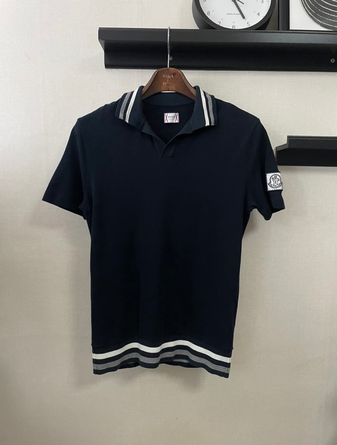 몽클레어 네이비 카라티 s 상품이미지1