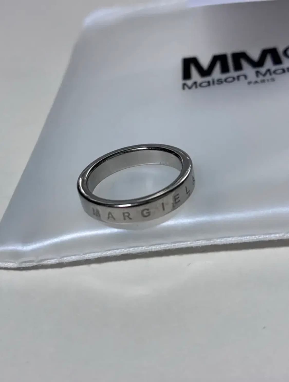 마르지엘라 MM6 반지 상품이미지2