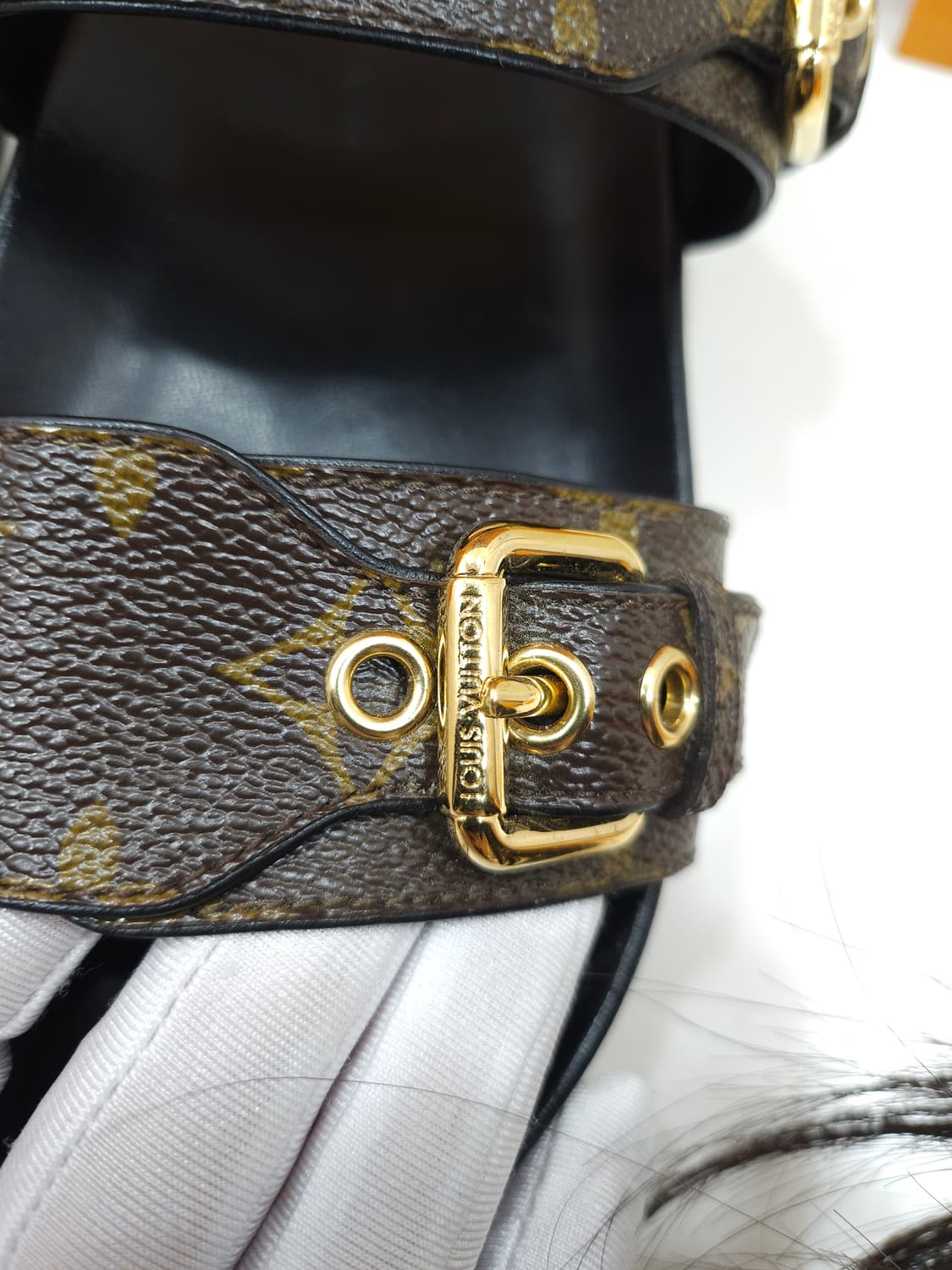 [정품] 루이비통 봄 디아 플랫 컴포트 슬리퍼 37 상품이미지9