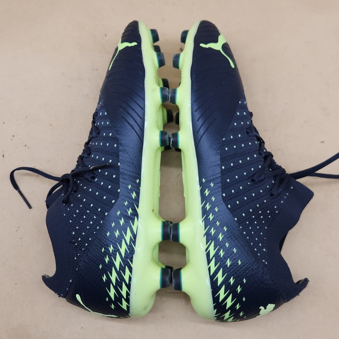푸마 퓨처 Z 3.4 축구화 280 상품이미지5