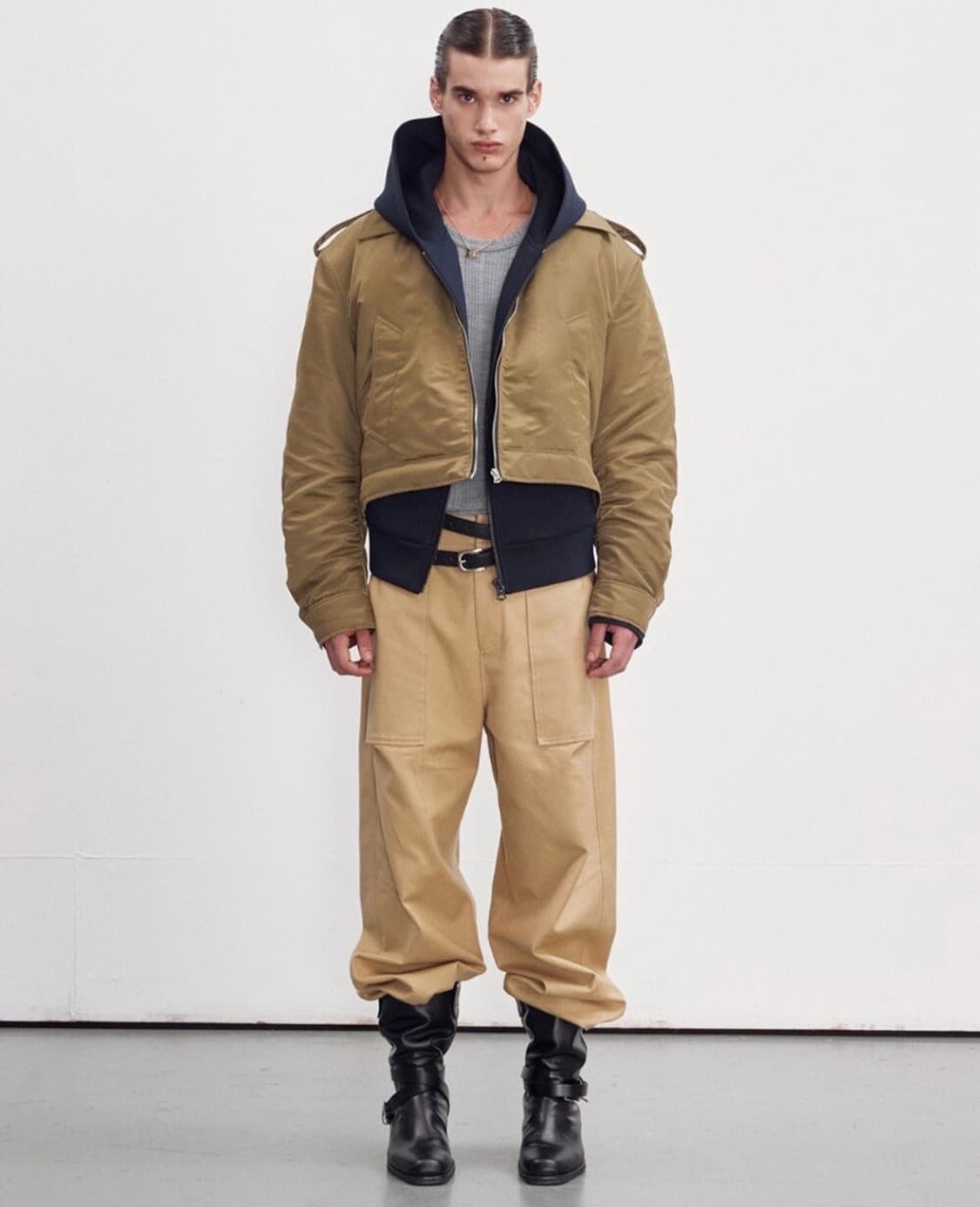 렉토 톨루즈 나일론 봄버 카키 판매 상품이미지1