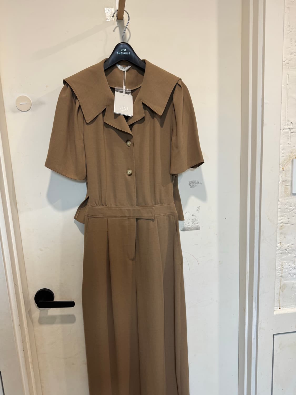 새상품 라인어디션 점프수트 상품이미지3