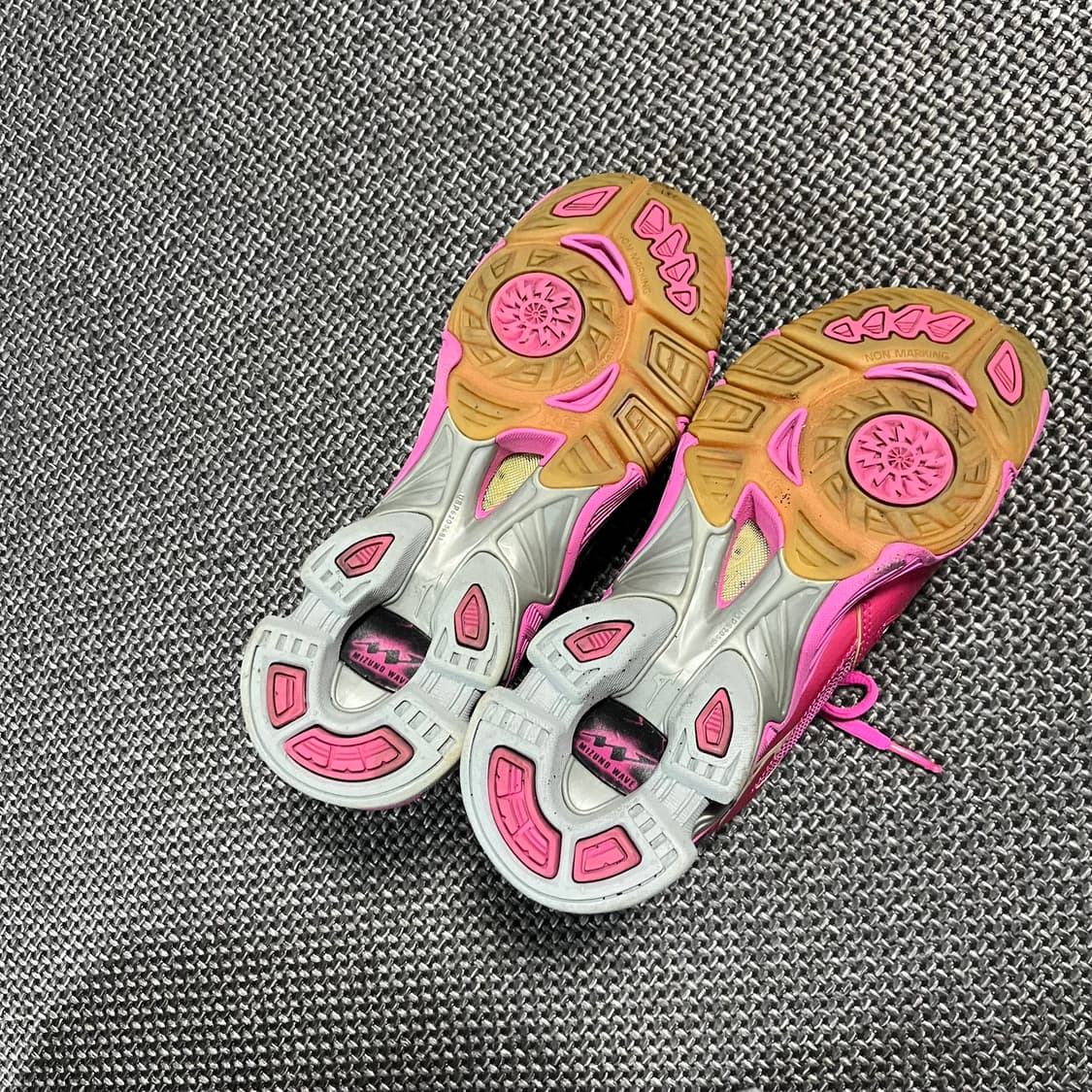 미즈노웨이브라이트닝RX2 230 상품이미지7