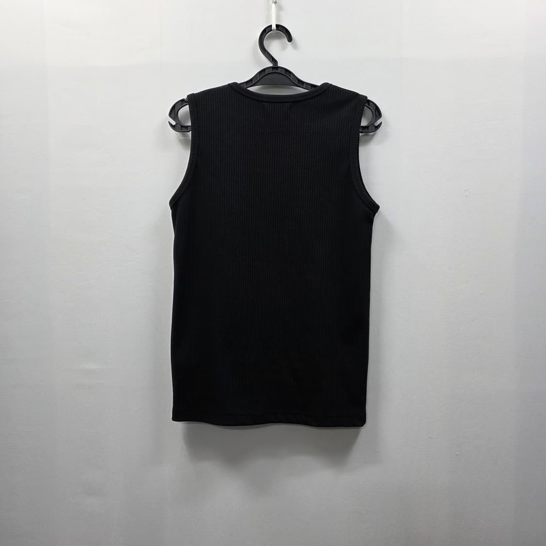 0192 스튜디오 톰보이 블랙 립 탱크탑 상품이미지2