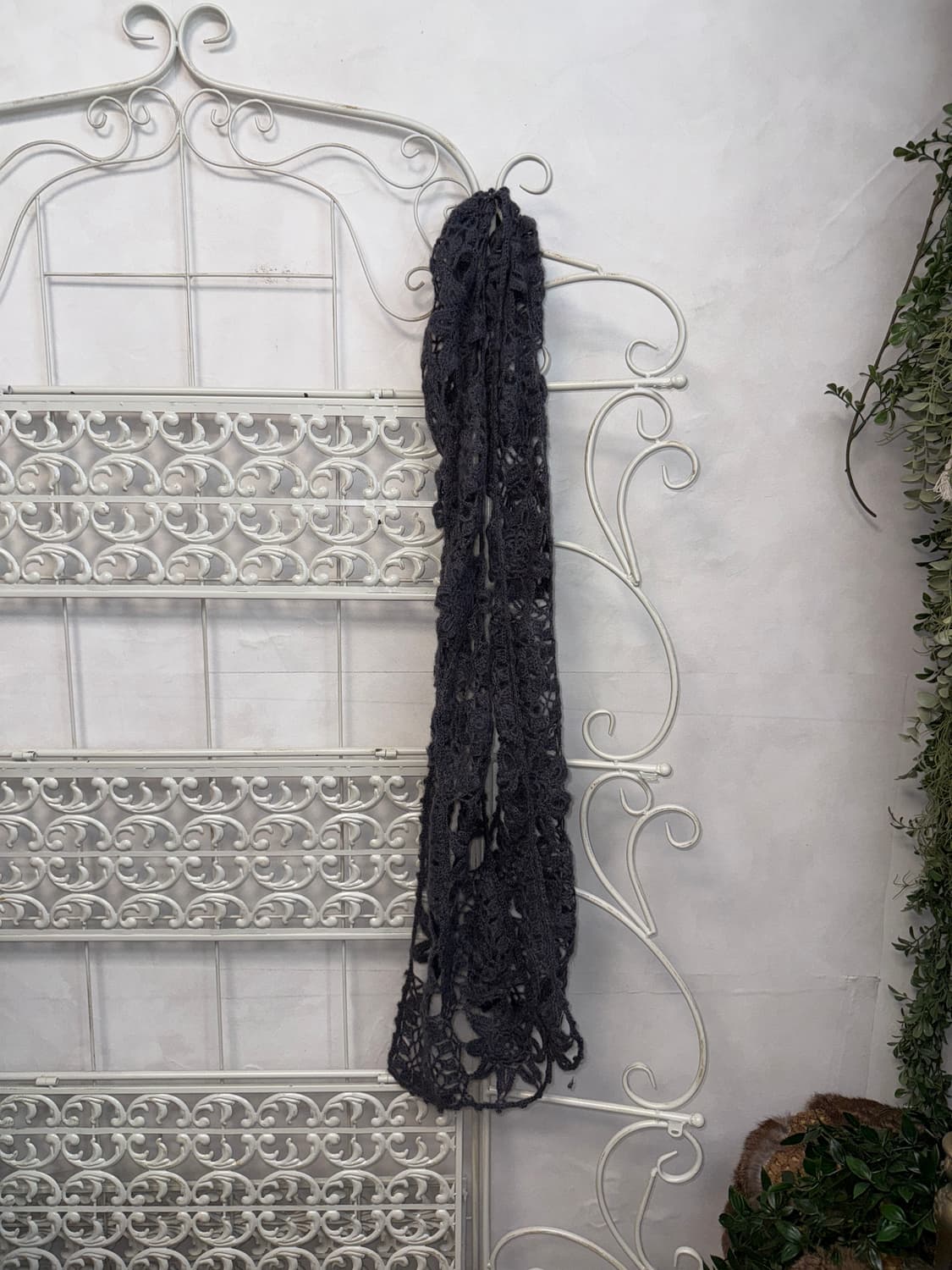 Charcoal flower crochet knit muffler 상품이미지4