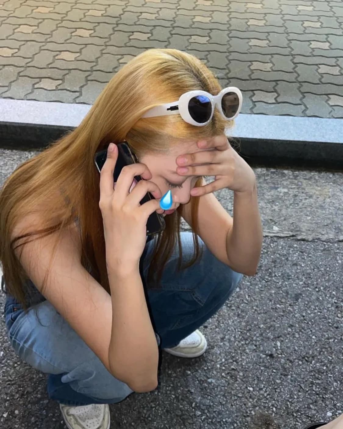 오벌 선글라스 베이지 (안경닦이 포함) 상품이미지3