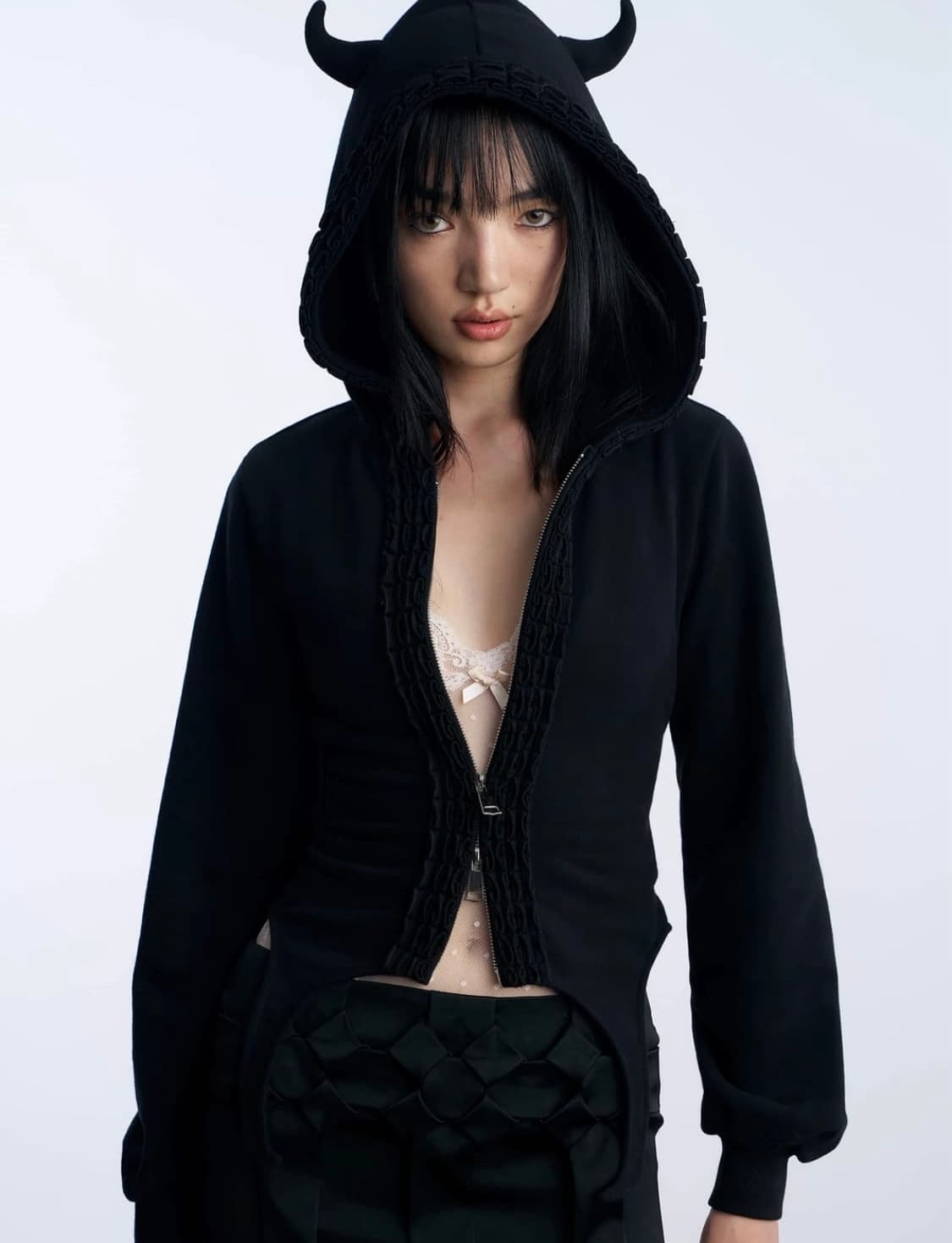 노드레스 데빌 후드집업 XS/S 구해요 상품이미지1