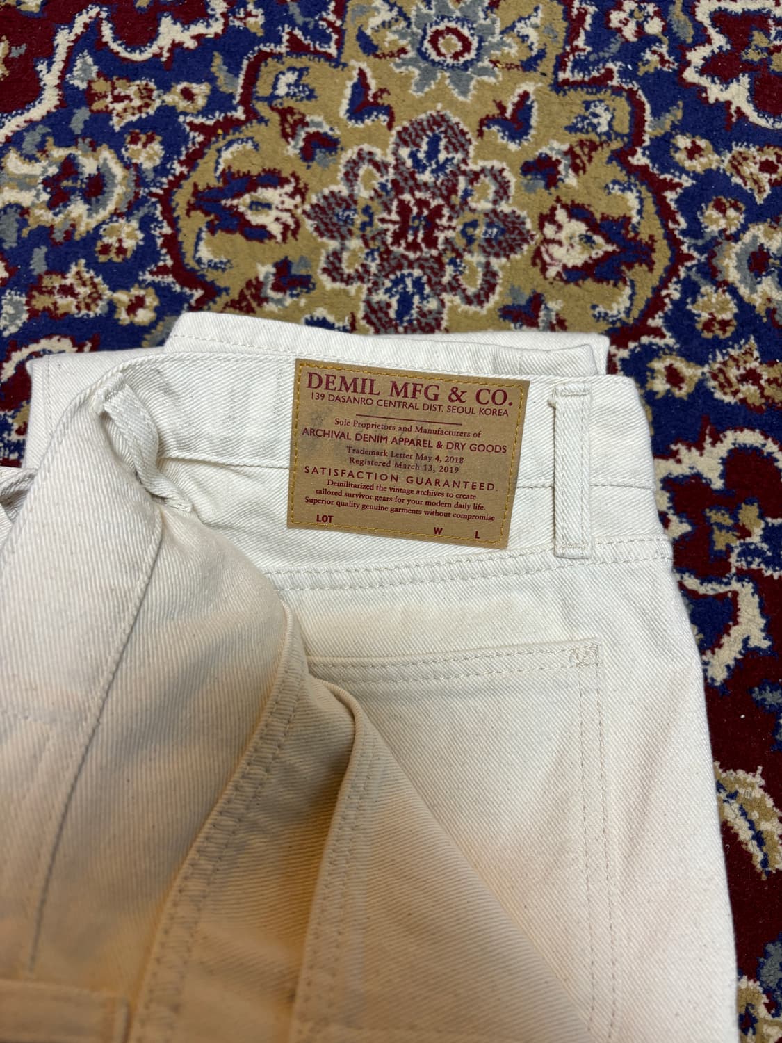 데밀 할리우드 슬림오프 화이트 상품이미지1