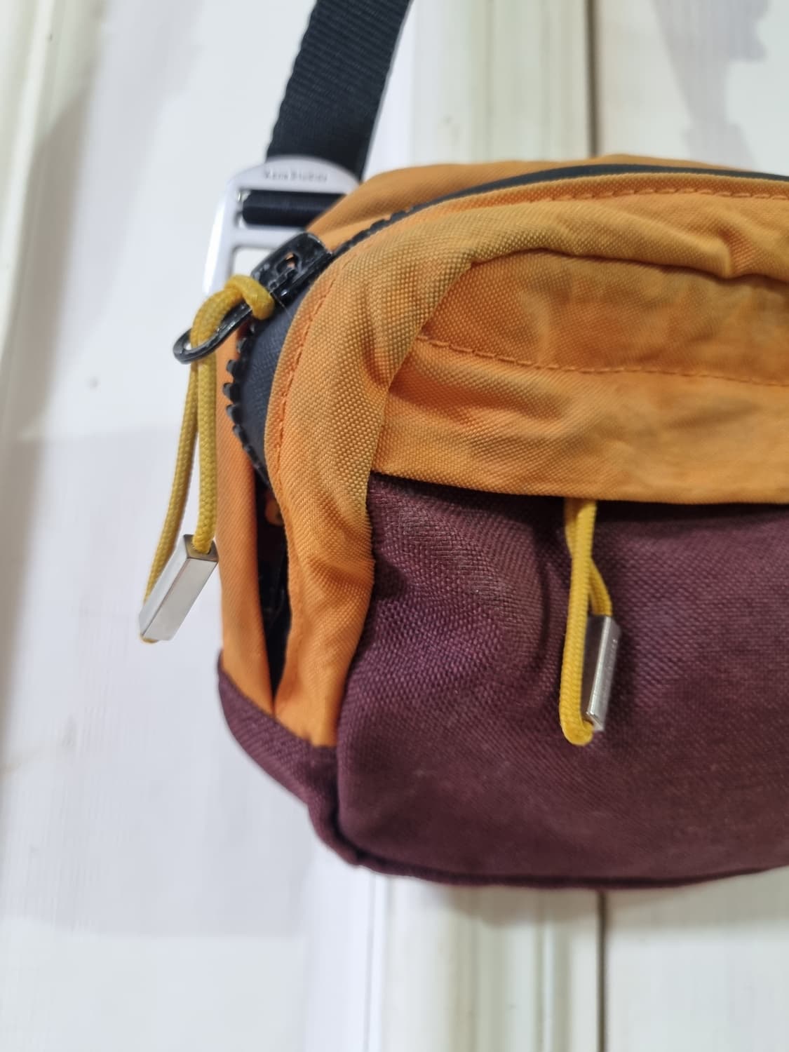 아크네 미니백 상품이미지3