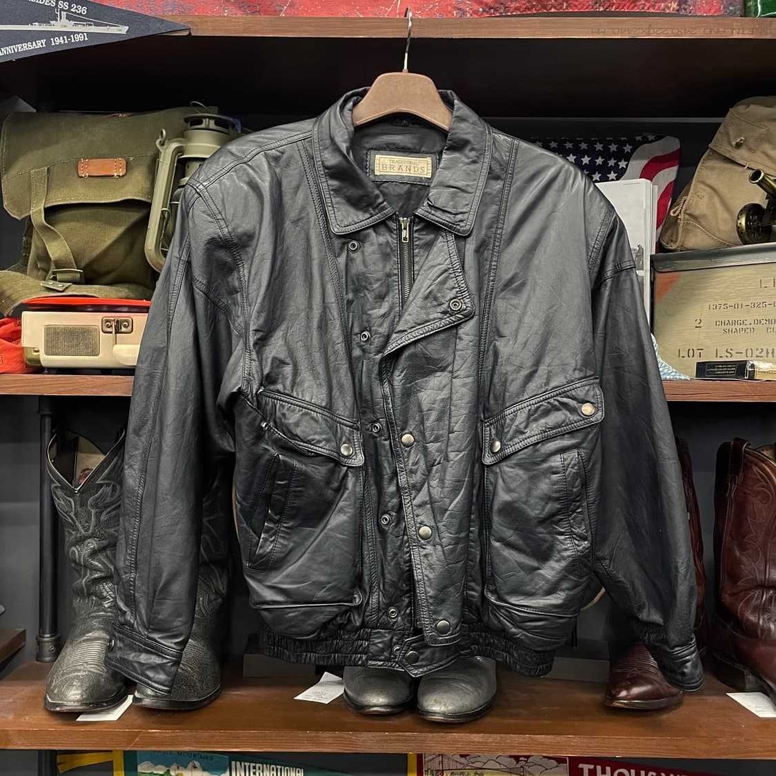 90s 트레디셔널 라이더 어깨 패드 소가죽 자켓 상품이미지1