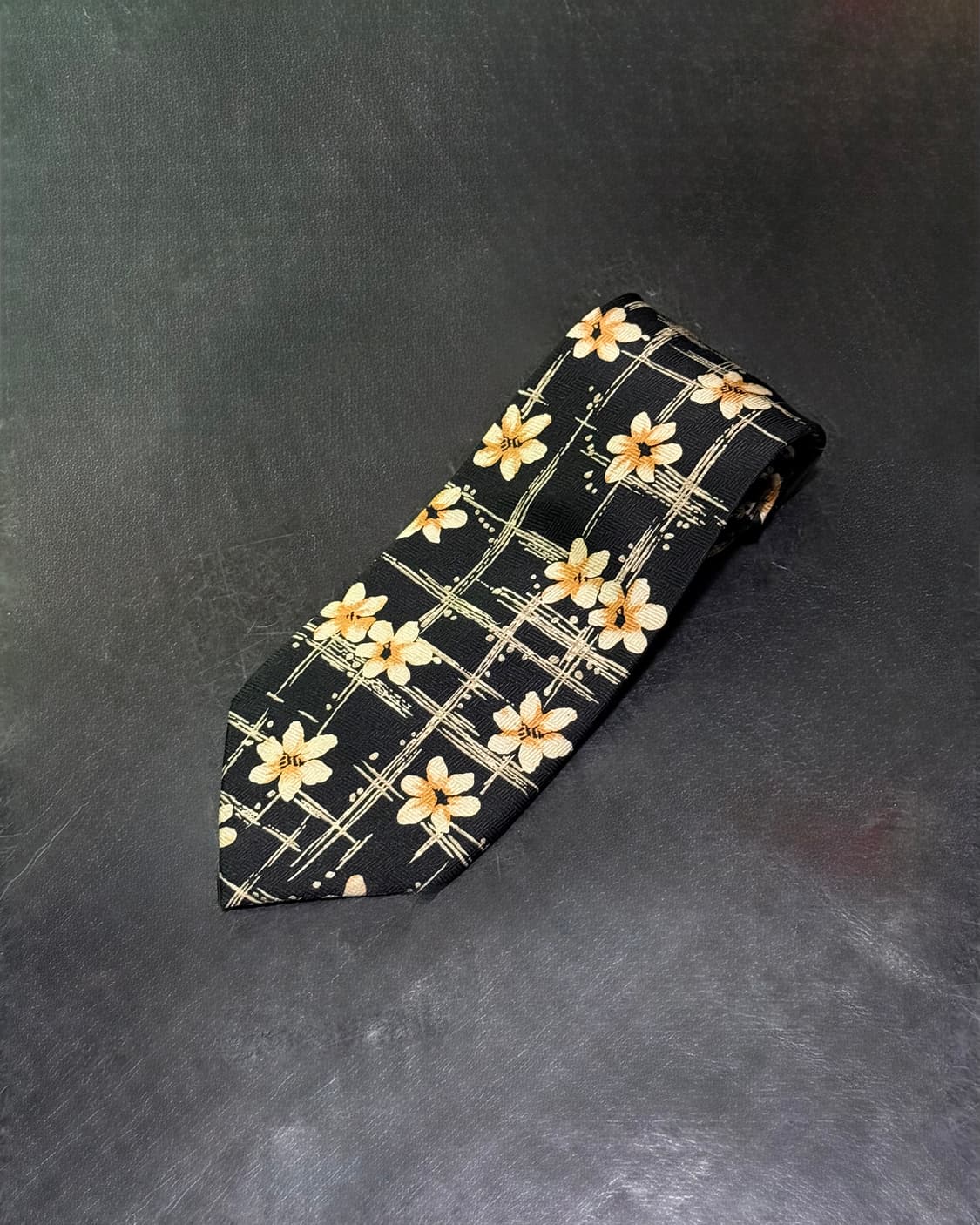 다니엘에스떼 플라워 블랙 노랑색 옐로우 골드 베이지 실크 넥타이 프랑스 상품이미지4