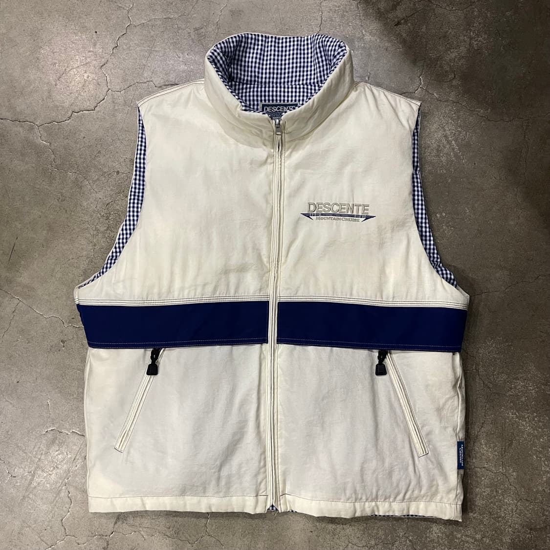 데상트 reversible down Vest   상품이미지1