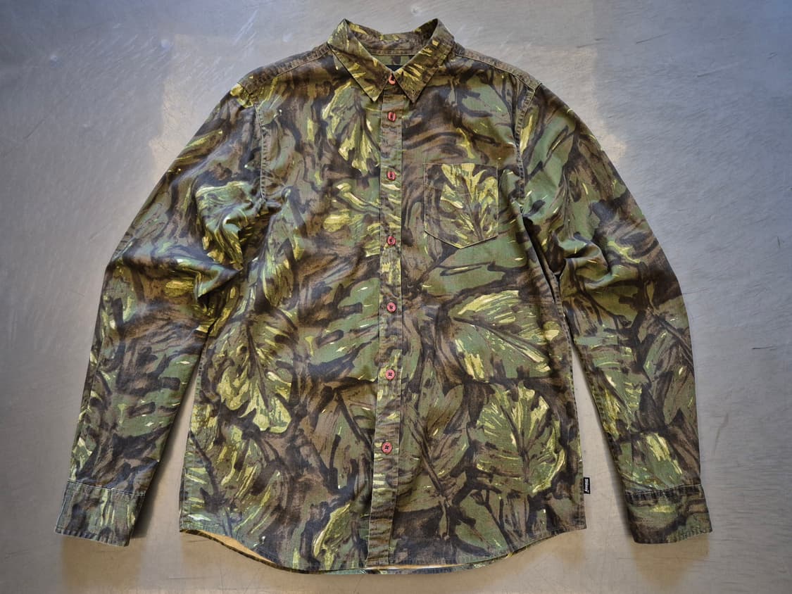 스투시 리프카모 셔츠 상품이미지1