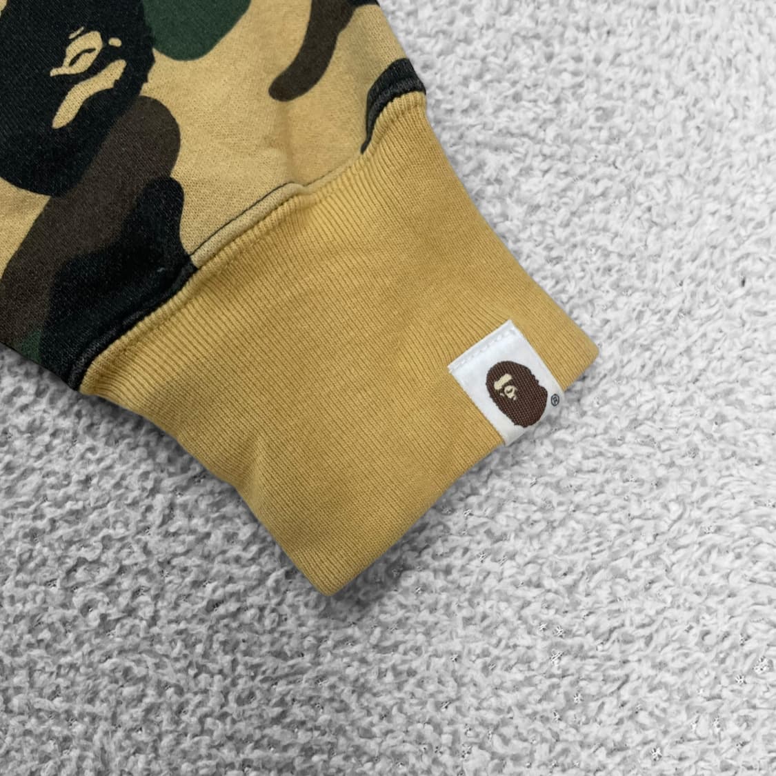 베이프 Bape 아수라 황계 블랙 카모 크루넥 맨투맨 상품이미지3