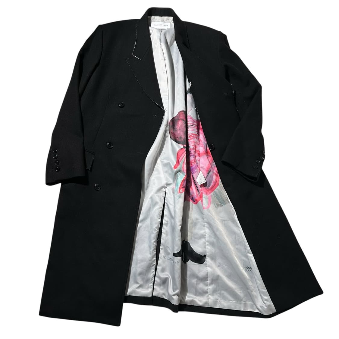 더 뮤지엄 비지터 블루밍 로우 엣지 울 코트 블랙 상품이미지1