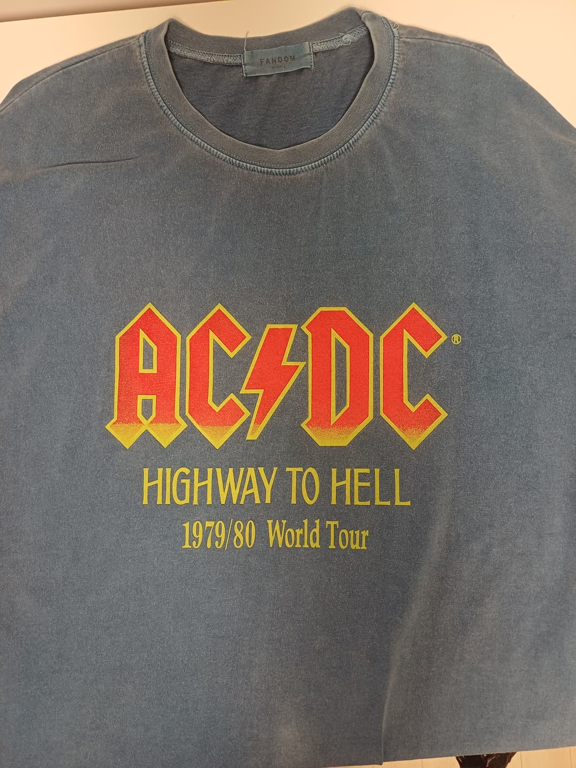 AC/DC HighwayToHell 79/80월드투어 피그먼트워싱 티셔츠 상품이미지3