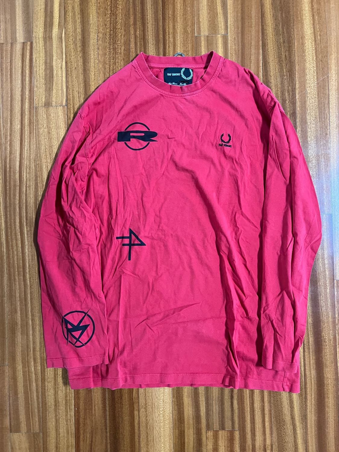 라프시몬스 프레드 페리 롱슬리브 상품이미지1