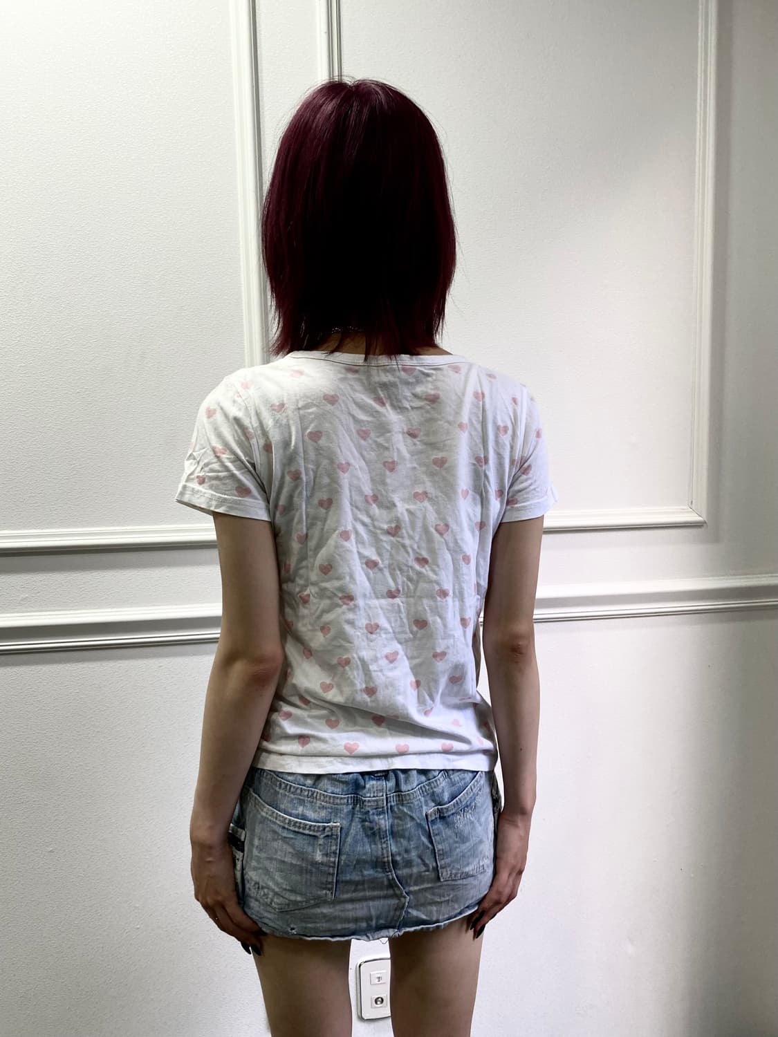 [LUCY LOVE] Hearts Print Slim Fit Tee 상품이미지3