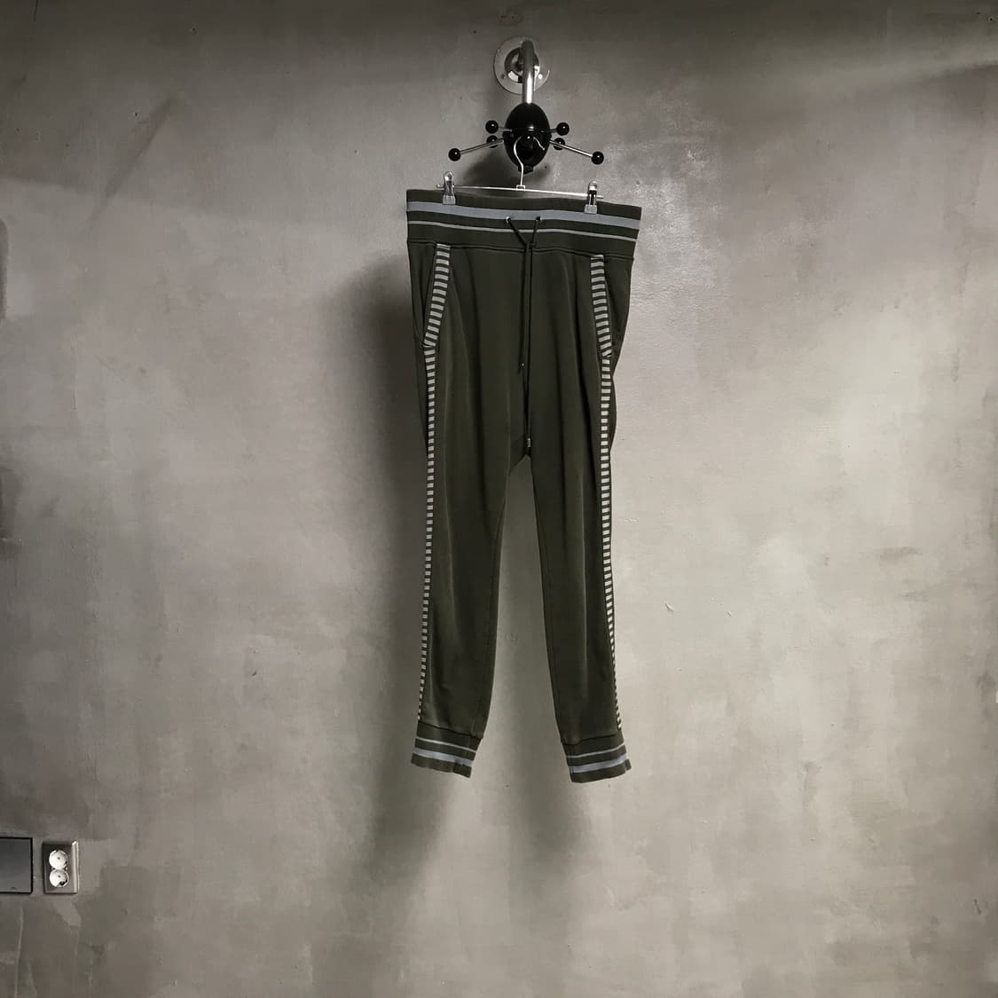 비비안웨스트우드 조거 스웨트팬츠 L 상품이미지1