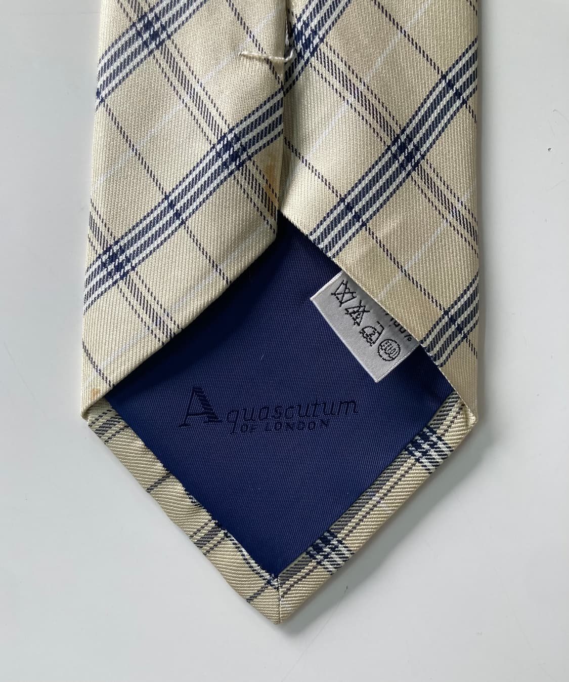 아쿠아스큐텀 넥타이 상품이미지4