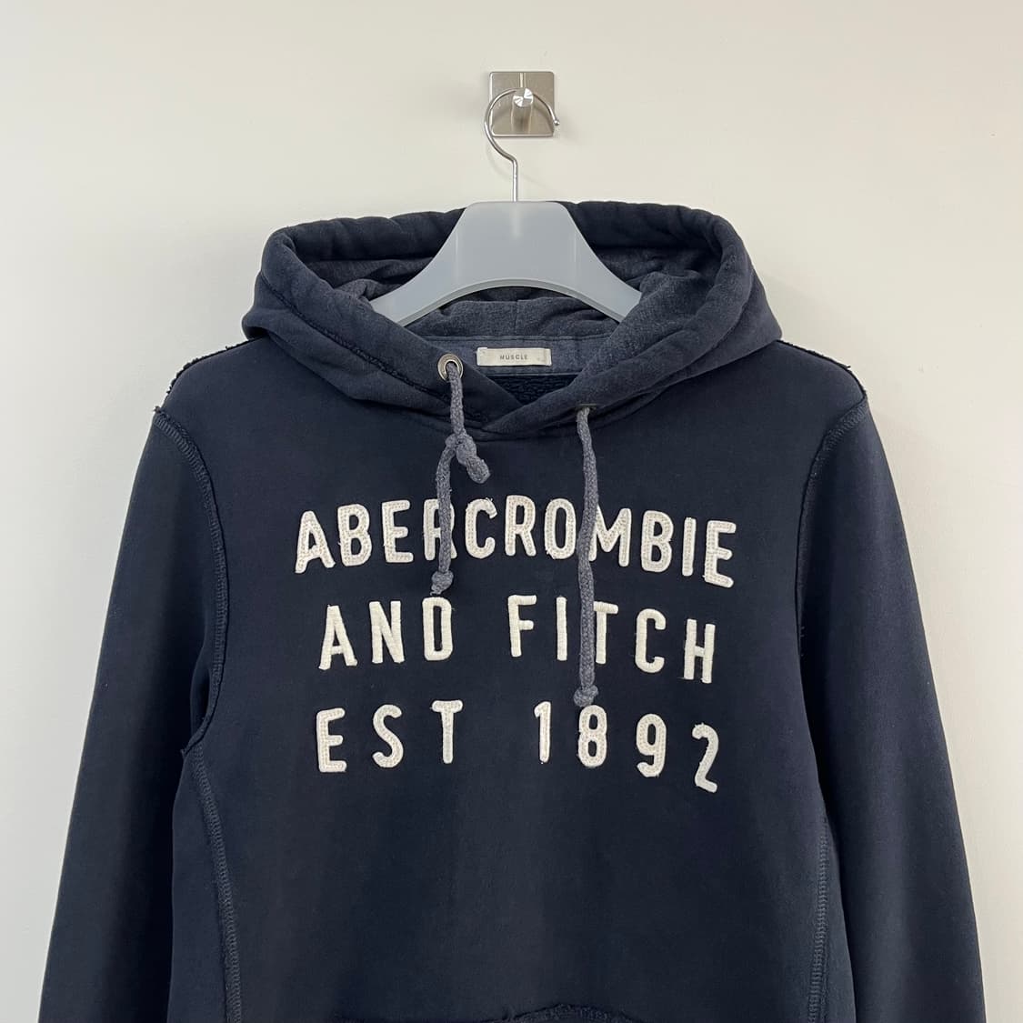 아베크롬비 자수로고 네이비 후드티 상품이미지4