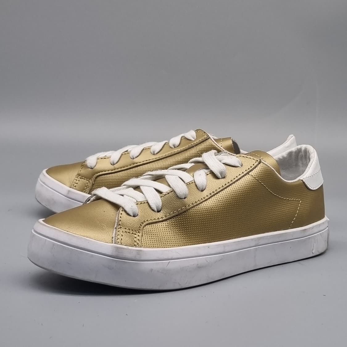 아디다스 코트밴티지 스니커즈220 상품이미지1