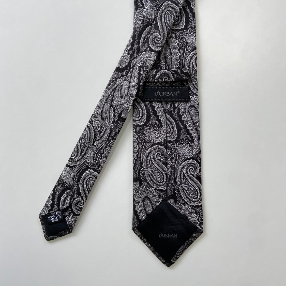 더반(D'URBAN) 명품 정품 페이즐리 넥타이 8.3cm 상품이미지2