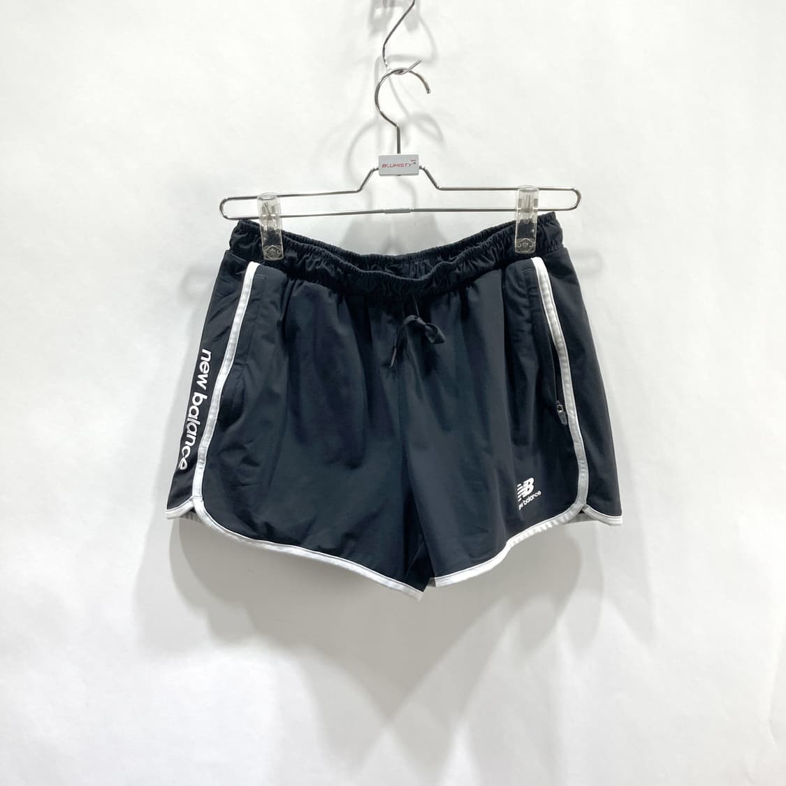 뉴발란스 여성밴딩트레이닝숏츠 블랙 S  상품이미지1