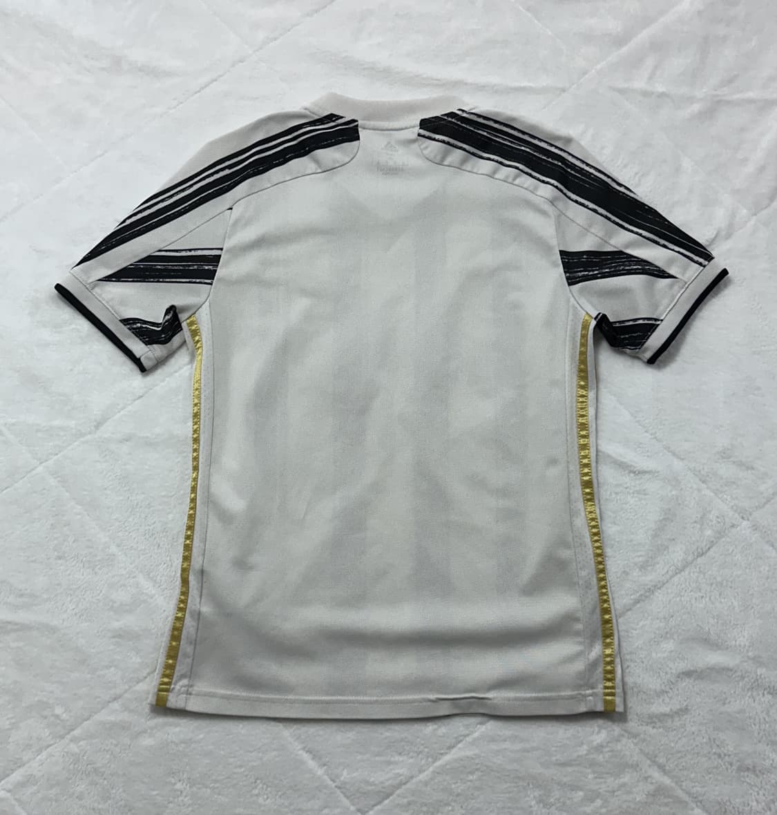 20-21 유벤투스 호날두 홈 유니폼 상품이미지3