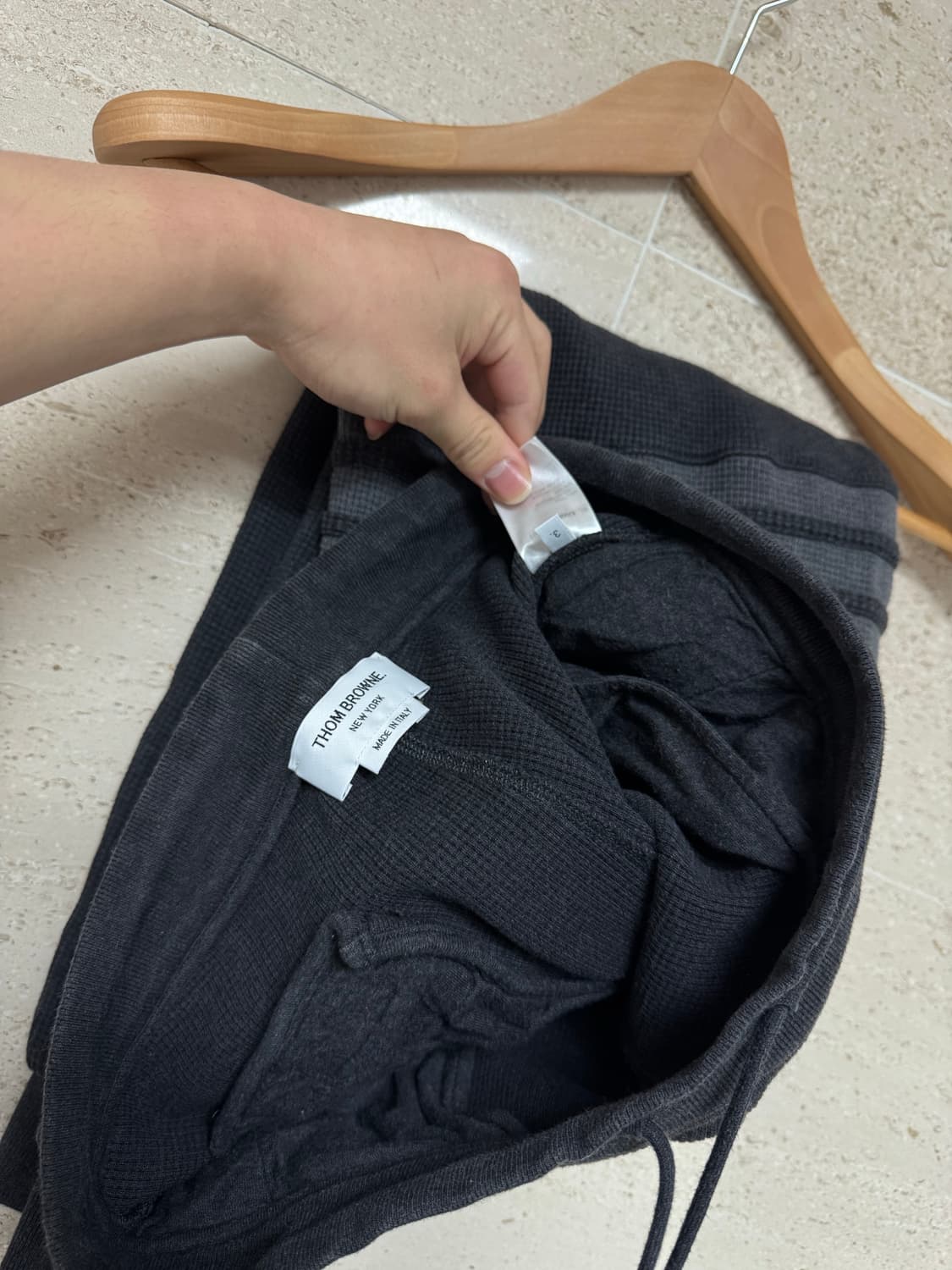 톰브라운 와플 조거 팬츠 상품이미지3