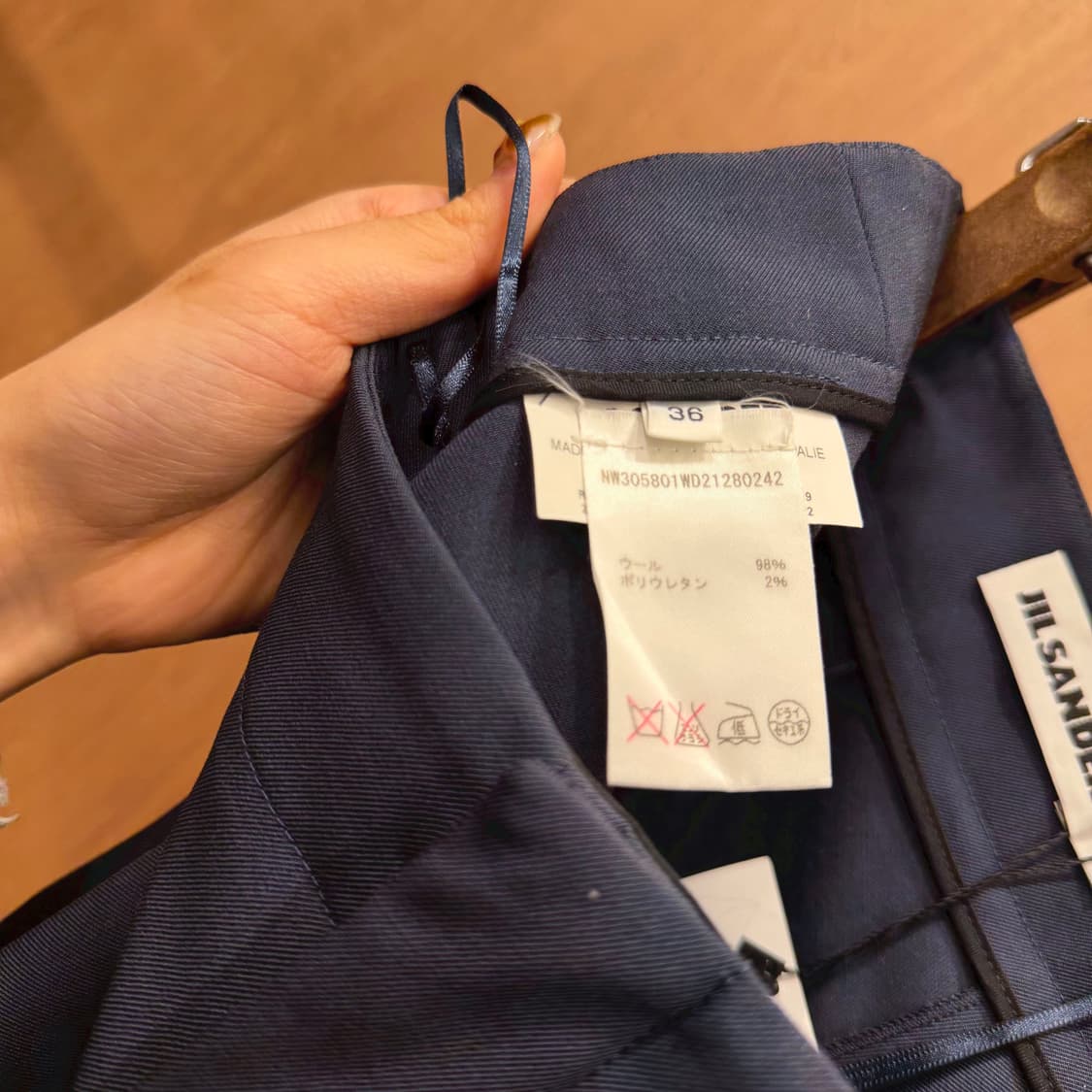 질샌더 슬랙스 팬츠 클래식 테일러드 히든 후크 디테일 스트레이트핏 블랙 상품이미지7