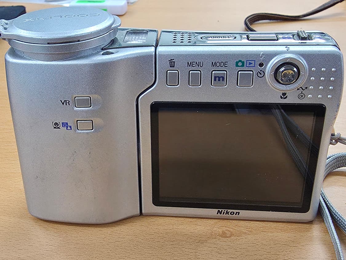 니콘 쿨픽스 S10 빈티지 디지털카메라 상품이미지6