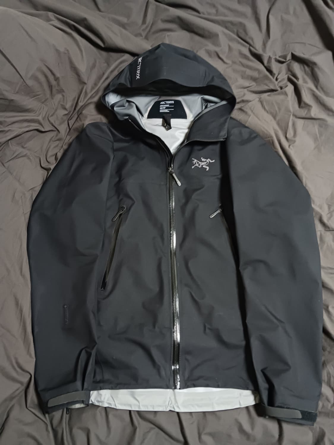 크림판{정품}아크테릭스 베타 고어텍스 바람막이 자켓 상품이미지1